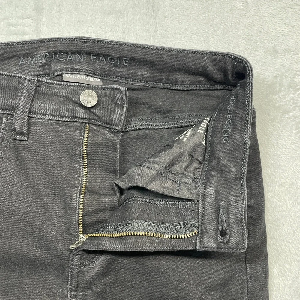 American Eagle Super Hi-Rise Jegging Womens 4 Black Distressed Ripped Next Level
